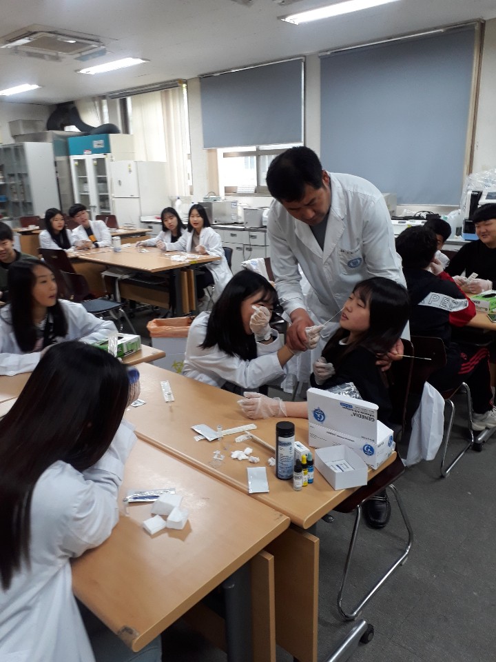 KakaoTalk_20190430_125632210_02.jpg