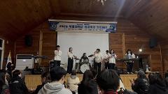 2025-MT10.jpg